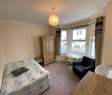 6 bedroom house to rent - Photo 6