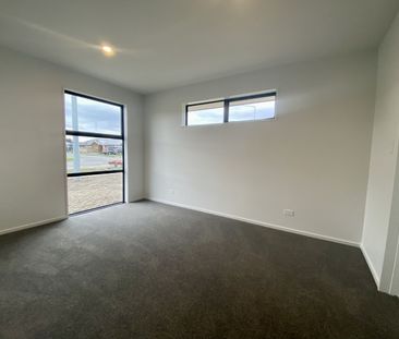 38 Blakes Road, Belfast - Photo 2