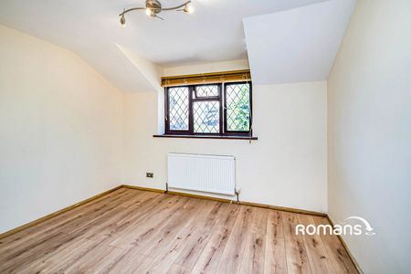 Deerswood, Maidenhead, Berkshire, SL6 - Photo 4