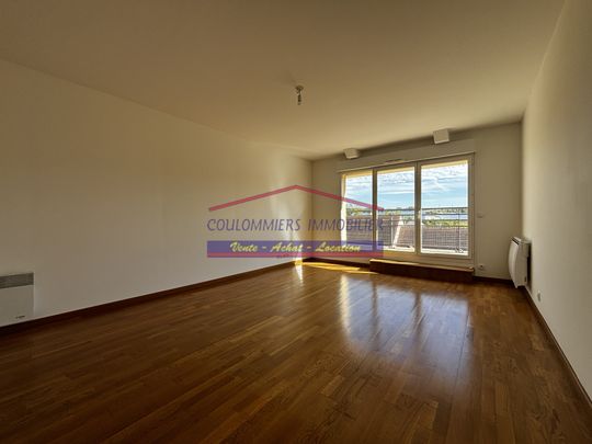 Location Appartement 3 pièces 68m² COULOMMIERS 77120 - Photo 1