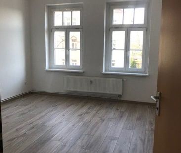 Ansprechende und günstige 2-Zimmer-Wohnung - Foto 1