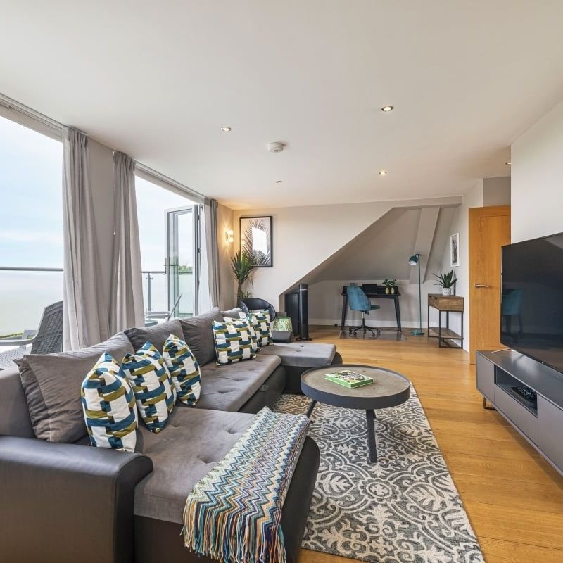 2 bedroom flat to rent - Photo 1