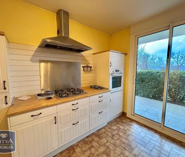 Location Appartement 4 pièces 78m² ST PRIEST EN JAREZ 42270 - Photo 6