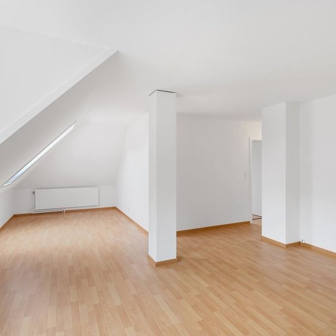 Zeitgemässer Komfort an zentraler Lage - Foto 1