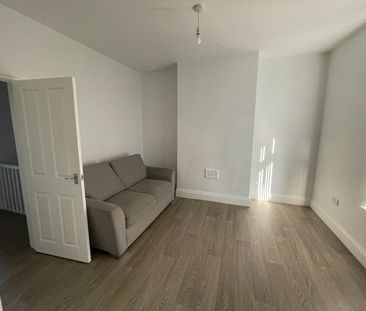 Studio Flat, Aylestone, LE2 - Photo 4