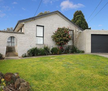 1/3 Eden Close, Mulgrave - Photo 2