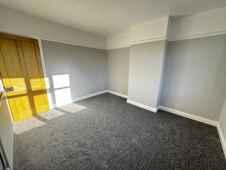 2 Bed Townhouse Richmond Close Leicester LE2 - Ace Properties - Photo 2
