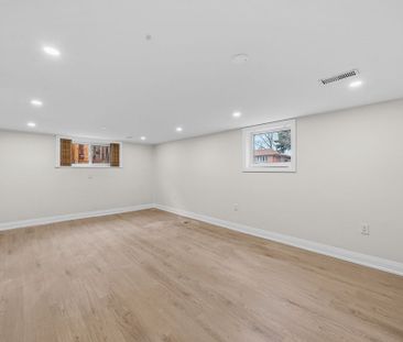 For Lease - 135 Waterloo Avenue Unit# Basement, Toronto, Ontario - Photo 4