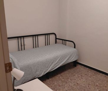 Piso de alquiler en Carrer de Fontanars Dels Alforins, Safranar - Photo 5