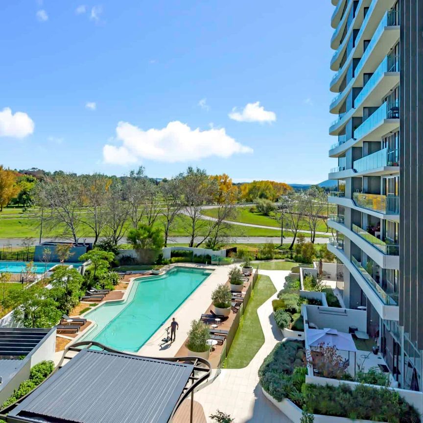 Sleek one-bedroom apartment - Photo 1