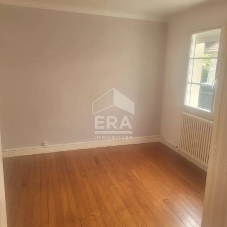 A louer, jolie Maison de plain-pied type 5 en centre-ville de Périgueux (24000) - Photo 2