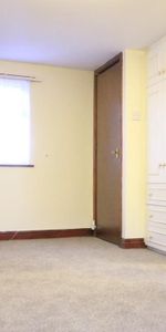 Borderside, Slough - Photo 3