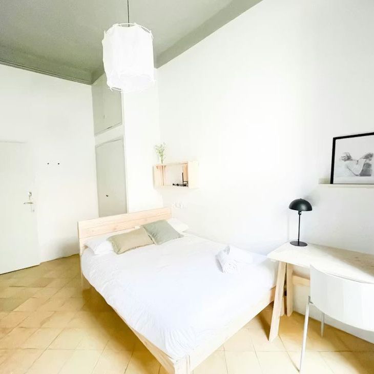 Carrer d'Homer, Barcelona, Catalonia 08023 - Photo 1