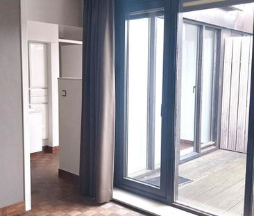 Appartement te huur in Genk voor € 1.000 met 3 slaapkamers - Photo 2