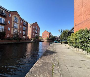 Studio to rent - Photo 4