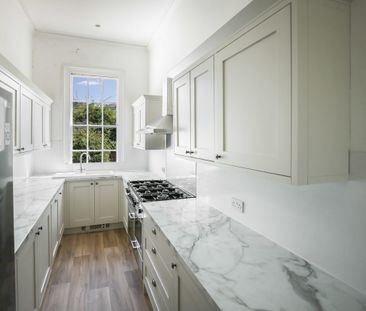 Pittville Lawn, Cheltenham, GL52 - Photo 2