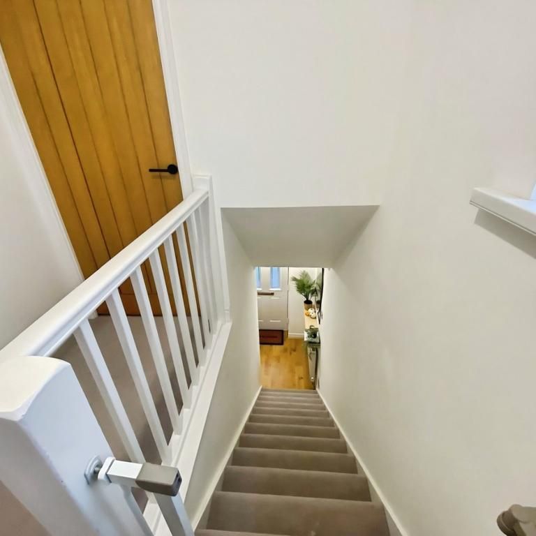 2 bedroom semi-detached house to rent - Photo 1