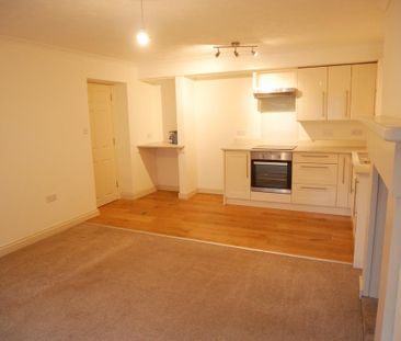 1 bedroom flat to rent - Photo 4