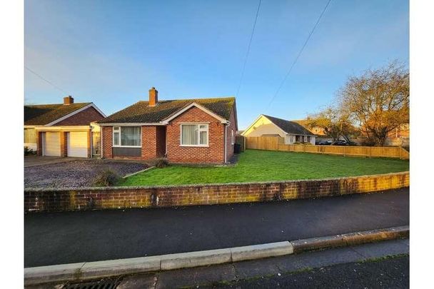 Grange Way, Pawlett, TA6 - Photo 1