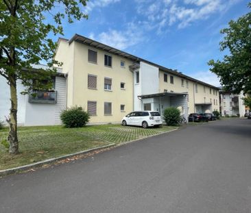 Zentral gelegene 3-Zimmer Wohnung mit Balkon und Parkplatz in St. G... - Foto 6