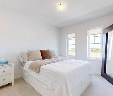 For Lease - 19 Central Market Drive, Haldimand, Ontario - Photo 6