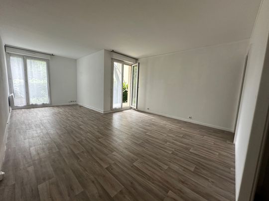Location Appartement 3 pièces 63m² SUCY EN BRIE 94370 - Photo 1