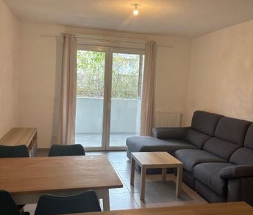 Location Appartement 2 pièces 42m² VILLENAVE D ORNON 33140 - Photo 2