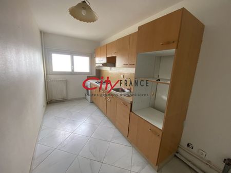 Appartement 3 Pièces 72 m² - Photo 4