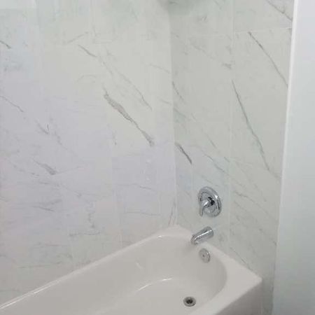Repentigny grand 4 1/2 à louer - Photo 4