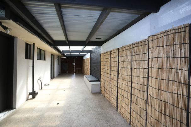 Beautifully positioned 3 bedroom home! - Photo 1