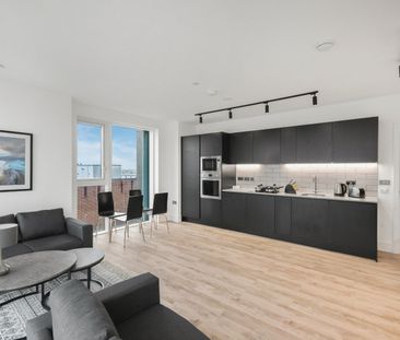 2 Bed Flat, Icon Tower, W3 - Photo 6