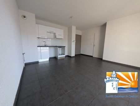 Location Appartement 3 pièces 59m² PERPIGNAN 66000 - Photo 2