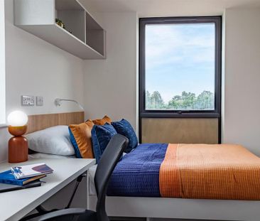 1 bedroom in a flat share to rent - Photo 4