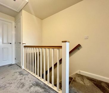 3 bedroom semi-detached house to rent - Photo 6