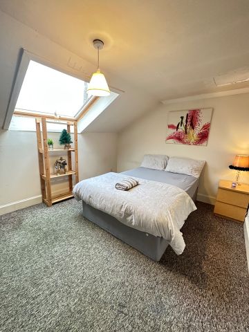 Room in a Shared Flat, Sauchiehall Street, G2 - Photo 5