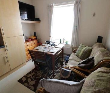 Wantage Road, Reading, RG30 - Photo 2