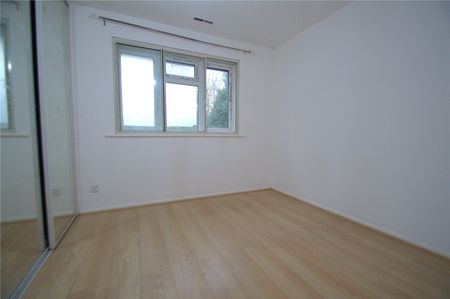 Fernleigh Close, Croydon, CR0 - Photo 2