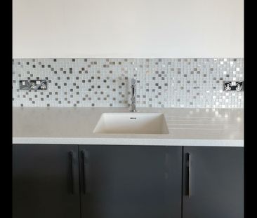 3 Bed Penthouse, Renfield Street, G2 - Photo 5