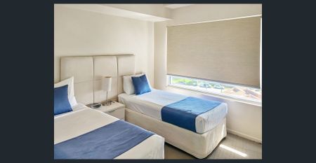 YOU CAN'T GET MORE CENTRAL THAN THIS! - Photo 5