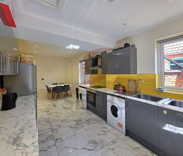 Glenfield Road, Leicester, LE3 - Photo 4