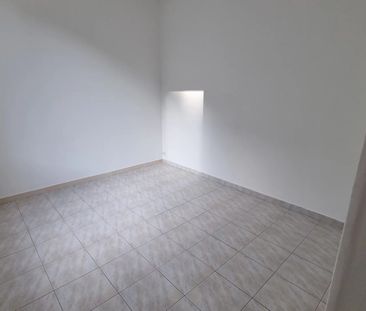 Location Appartement 3 pièces 44m² NICE 06200 - Photo 3