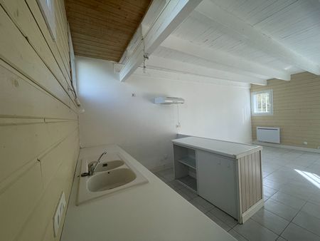 Location Maison 3 pièces 53m² - Photo 2