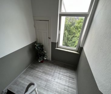 Ihre neue Mietwohnung in der Werftstraße - 4 ZKB, DG, sanierter Altbau - Photo 4