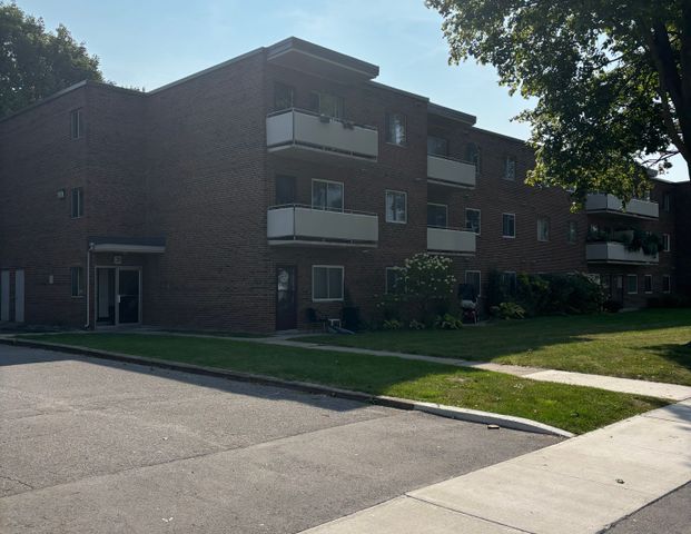 For Lease - 31 Parkside Drive Unit# 309, St. Thomas, Ontario - Photo 1