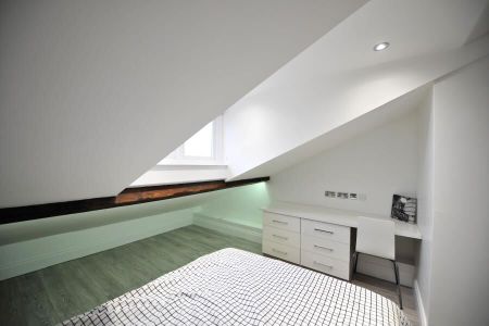 Blenheim Terrace, University - Photo 2