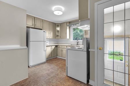 For Lease - 638 Tennent Avenue Unit# Upper, London North, Ontario - Photo 2