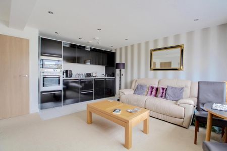1 bedroom flat to rent - Photo 3