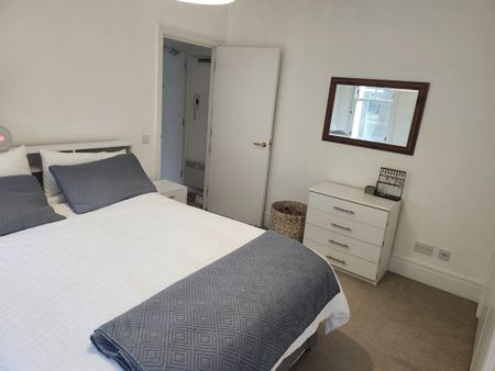 1 Bed Flat, Minories, EC3N - Photo 4