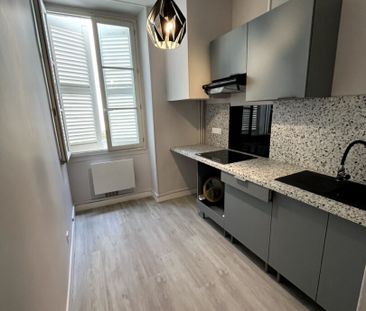 Location Appartement 2 pièces 45m² - Photo 3