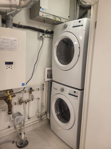 For Lease - 69 Curlew Drive Unit# Block D - Unit 130, Toronto, Ontario - Photo 4